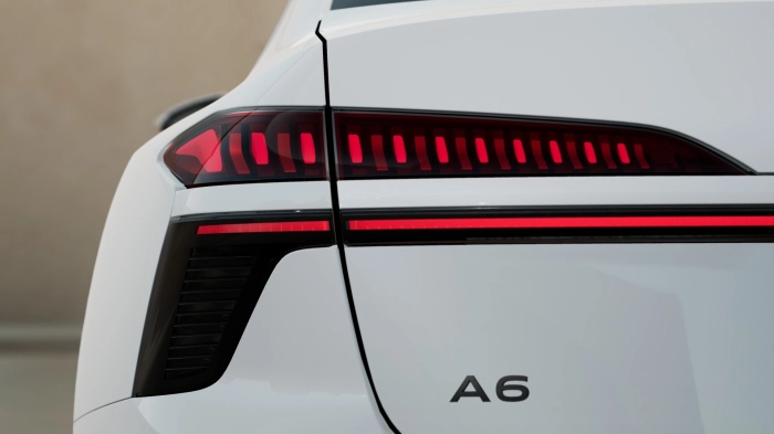 Audi A6 A6 Ber.  PHEV2,0  L4270    A7S