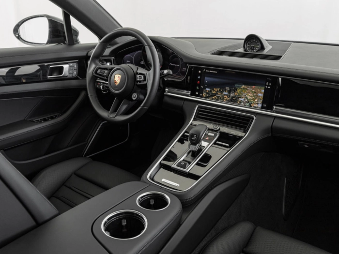 img-3 Porsche PANAMERA Porsche N1243031