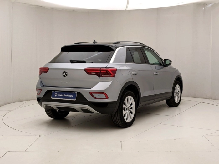 img-3 Volkswagen T-Roc Volkswagen N1244960
