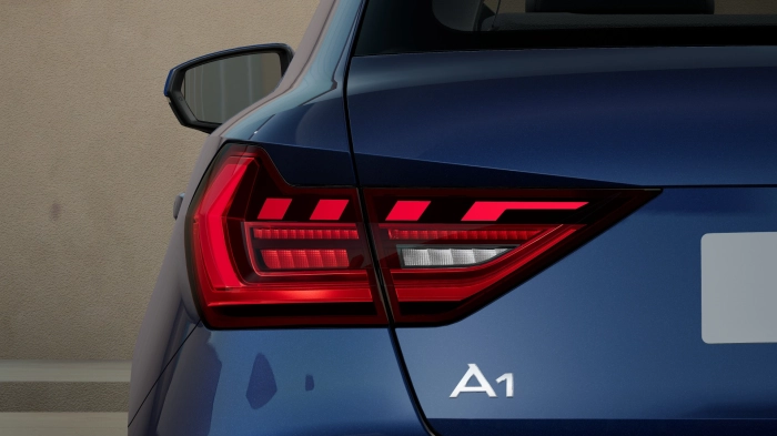 Audi A1 A1 Sportback 1,0  L3 85/DS8M6