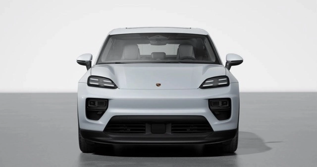 img-4 Porsche MACAN Porsche N1247869