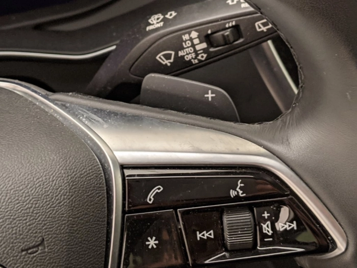 Audi A6 A6 Avant 40 2.0 TDI quattro ultra S tronic S line edition