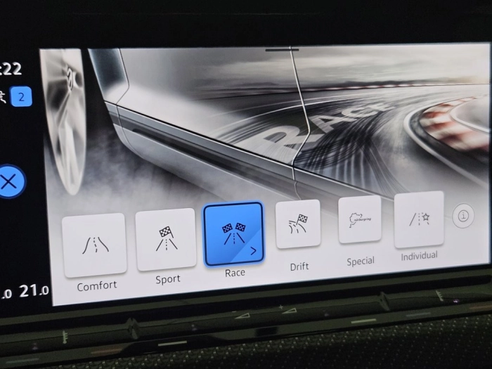 Volkswagen Golf Golf 2.0 TSI R DSG 4Motion