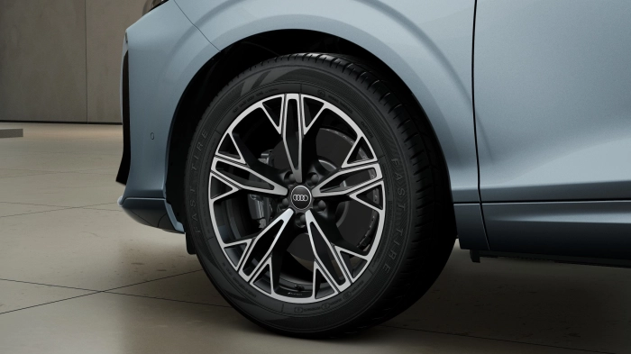 Audi Q3 Q3 Sb TDI    2,0  L4110    A7