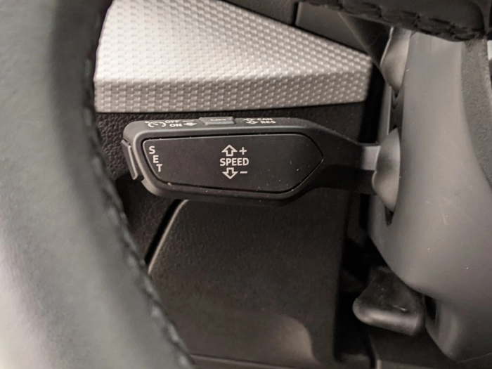 Audi Q2 Q2 35 TDI S TRONIC