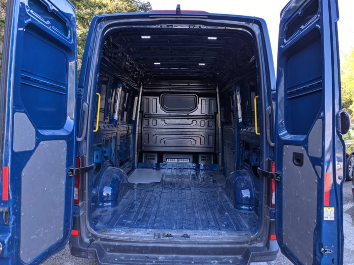 Volkswagen Crafter Crafter 35 2.0 TDI 140CV aut. PM-TA Furgone