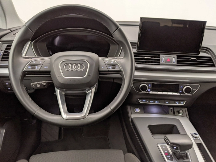 img-3 Audi Q5 Audi U1279846