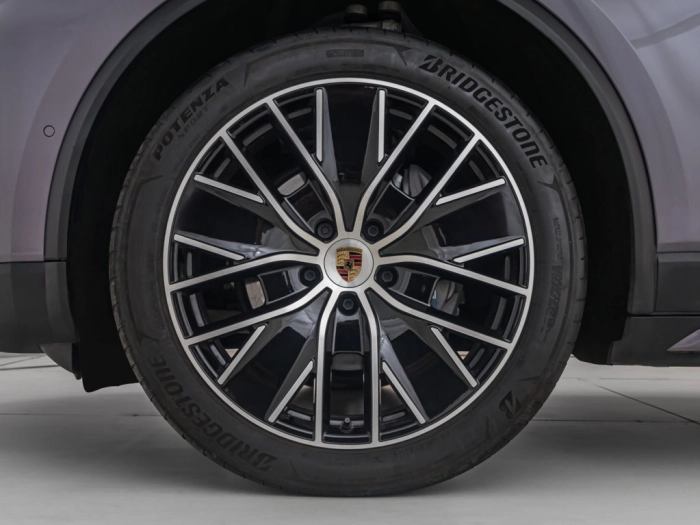 img-4 Porsche MACAN Porsche N1245383