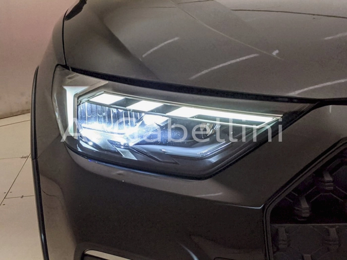 Audi A1 A1 allstreet 30 TFSI S tronic Identity Contrast