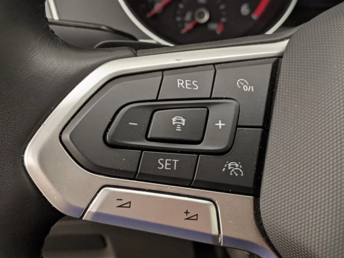 Volkswagen Passat Passat Variant 2.0 TDI SCR EVO DSG Business