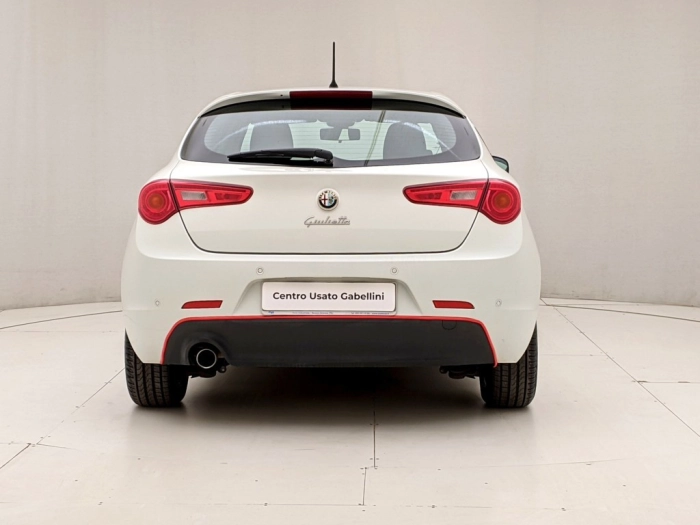 img-4 Alfa romeo Giulietta Alfa romeo U1281894