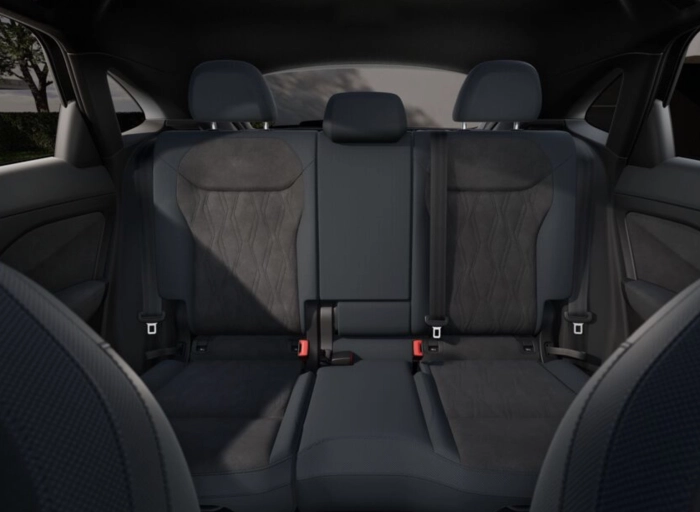 Audi Q3 Q3 Sb TDI    2,0  L4110    A7