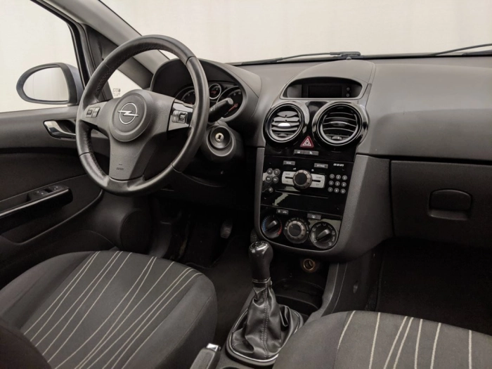 Opel Corsa Corsa 1.2 5 porte Cosmo