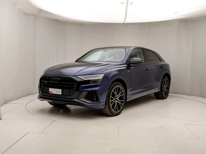 img-0 Audi Q8 Audi U1282215