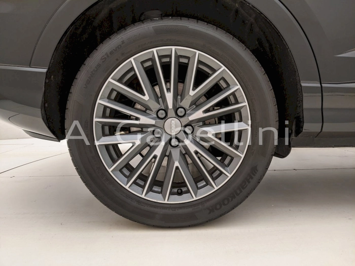 Audi Q3 Q3 SPB 40 TDI quattro S tronic S line edition