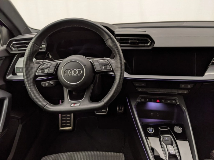Audi Audi A3 Sportb TDI  2,0    L4  110      DSG