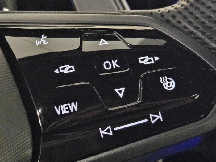 Volkswagen Golf Golf 2.0 TSI R DSG 4Motion