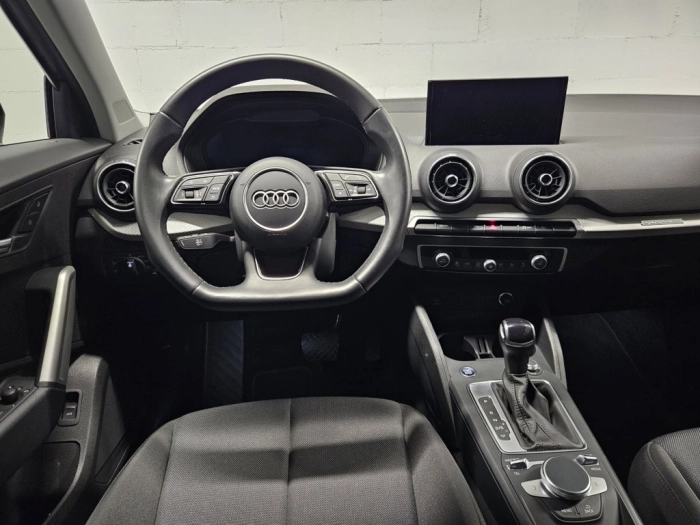 img-3 Audi Q2 Audi U1282051