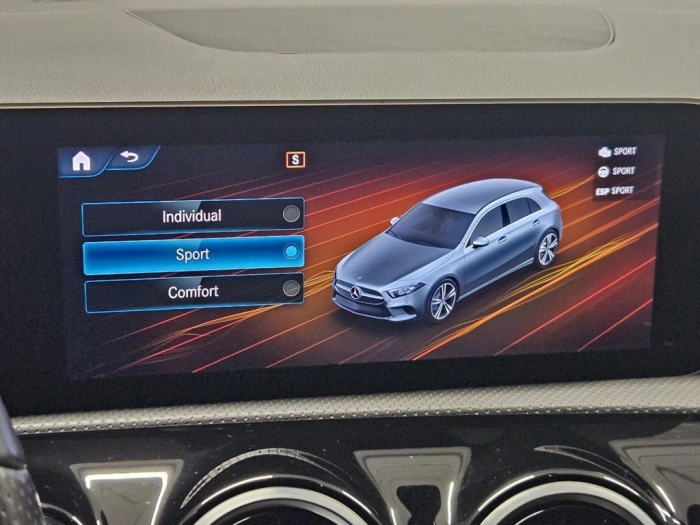 Mercedes-Benz Classe A A 180 Premium