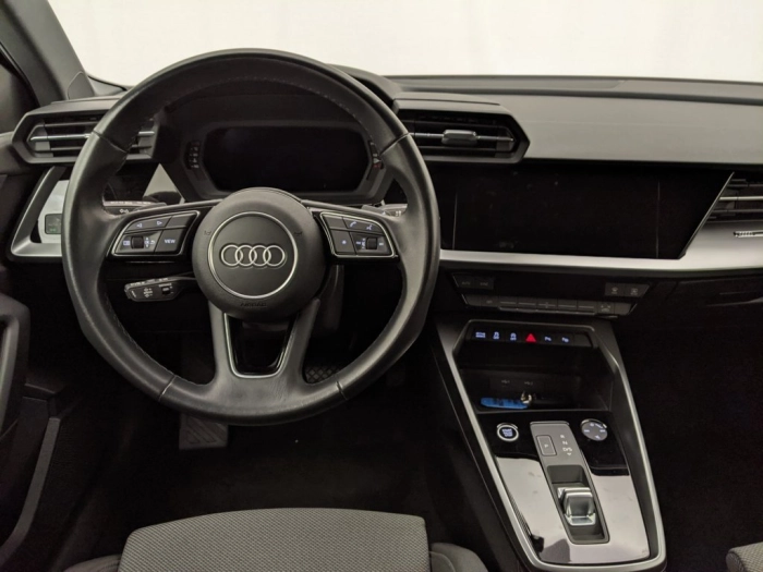 img-3 Audi A3 Audi U1279686