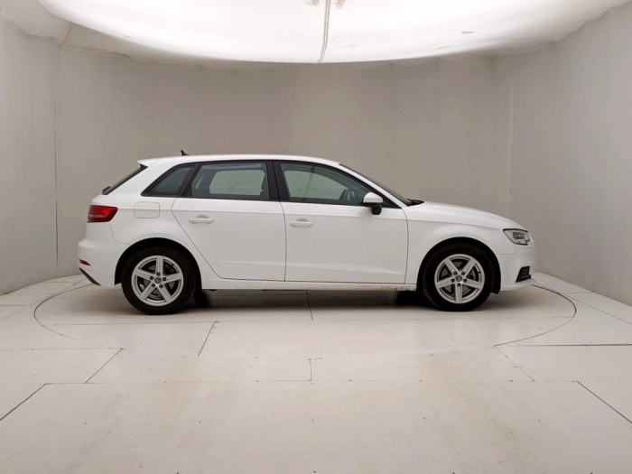 img-2 Audi A3 Audi U1282998