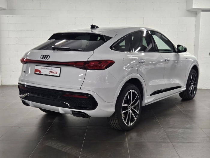 img-3 Audi Q5 Audi U1283226