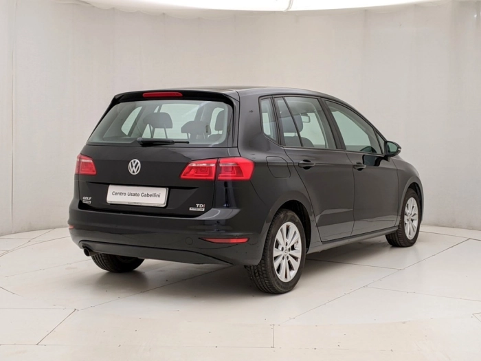 img-3 Volkswagen VIC Golf Volkswagen VIC U1282657