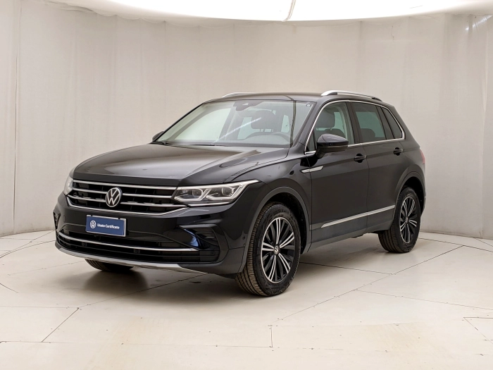 img-0 Volkswagen Tiguan Volkswagen U1283383