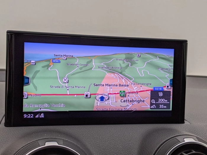 Audi Q2 Q2 30 TDI S tronic Admired