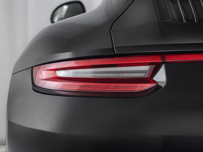 Porsche 911 911 3.0 Carrera 4 Coupé
