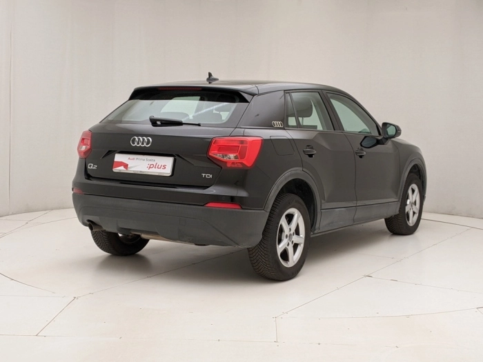 img-1 Audi Q2 Audi U1282239