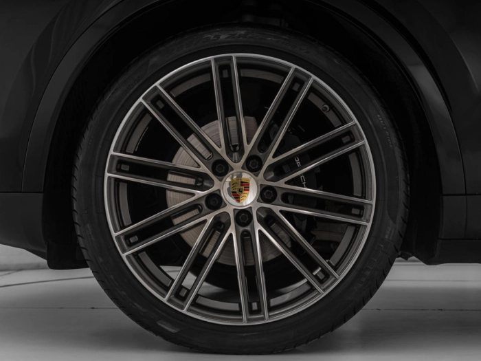 img-4 Porsche Cayenne Porsche U1283122