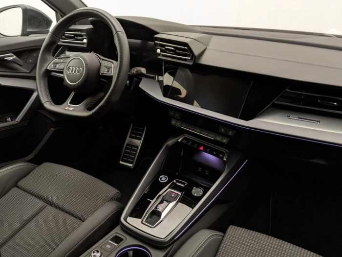 Audi Audi A3 Sportb TDI  2,0    L4  110      DSG