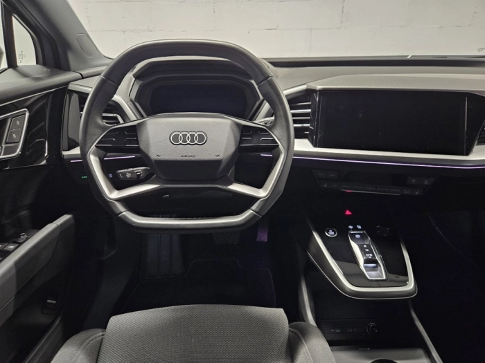 img-3 Audi e-tron Audi U1282347