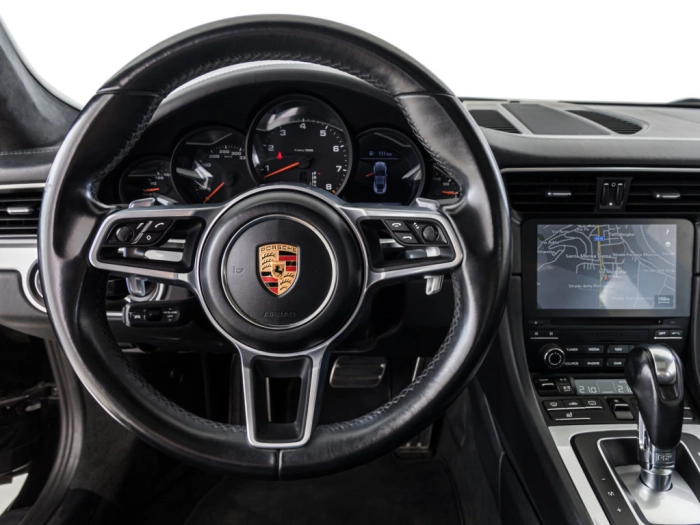 Porsche 911 911 3.0 Carrera 4 Coupé