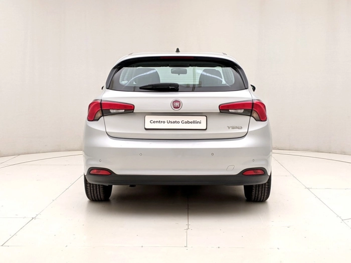img-4 Fiat Tipo Fiat U1282824