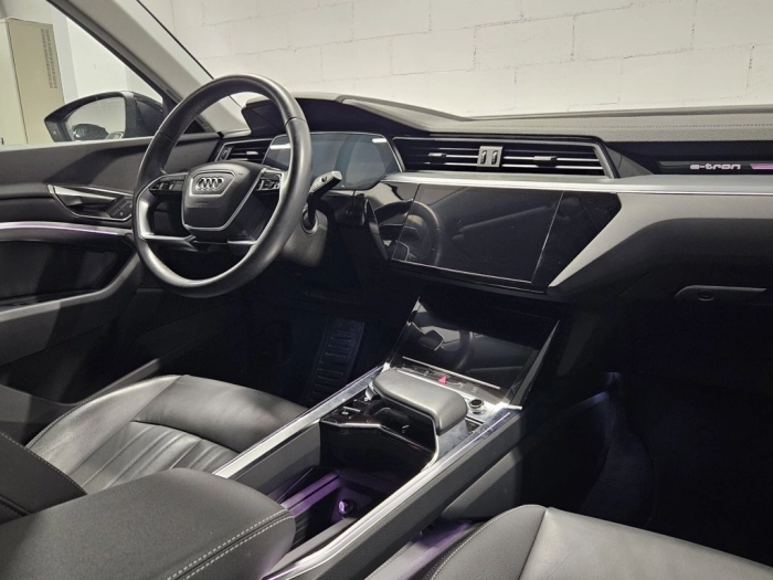 img-2 Audi e-tron Audi U1282064