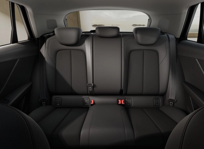 Audi Q2 Q2        TDI2,0  L4 85    M6