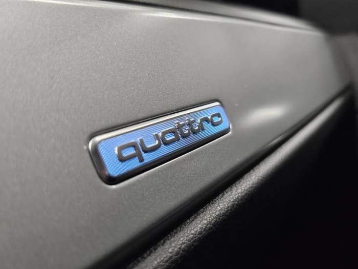 Audi Q3 Q3 35 TDI quattro S tronic S line edition