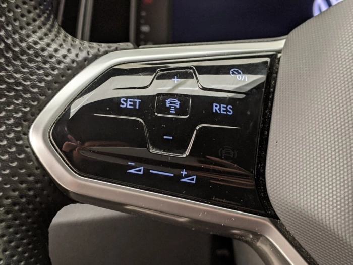 Volkswagen T-Roc T-Roc 1.0 TSI R-Line