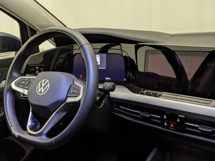 Volkswagen Golf Golf 1.0 eTSI EVO DSG Life