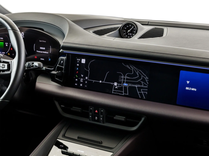 Porsche MACAN Macan 4