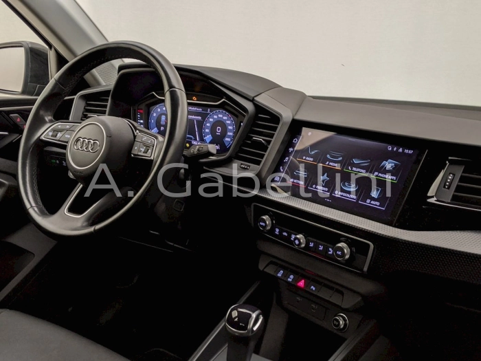 Audi A1 A1 allstreet 30 TFSI S tronic Identity Contrast