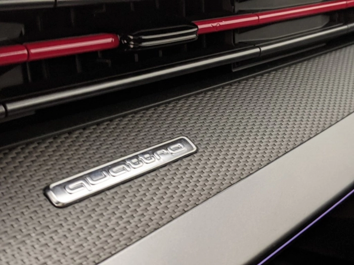 Audi Audi RS3 Spb    qu  2,5    L5  294      DSG MY 25