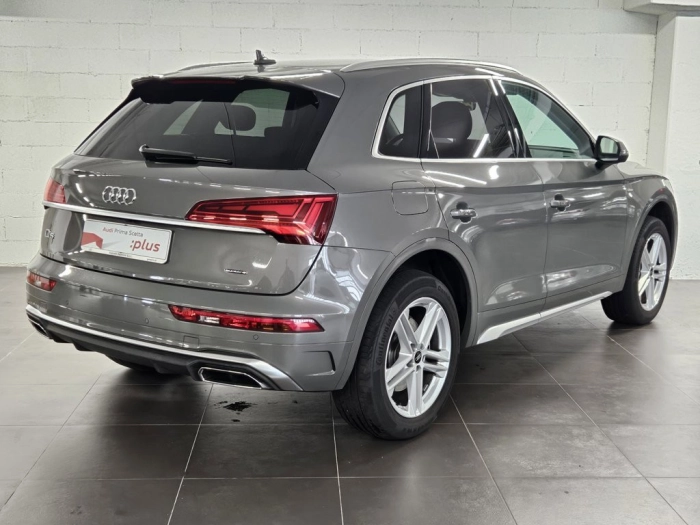 img-1 Audi Q5 Audi U1280533