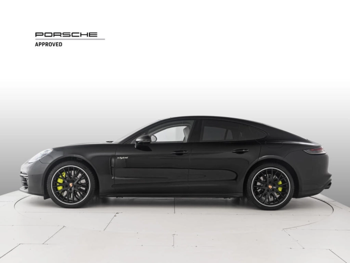 img-1 Porsche Panamera Porsche U1282126