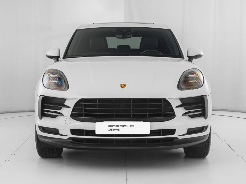 img-1 Porsche Macan Porsche U1283278