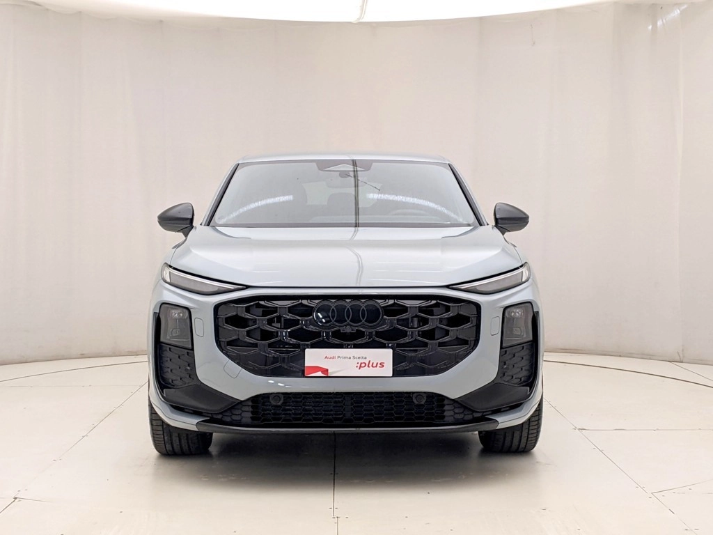 img-1 Audi Q3 Audi N1249424