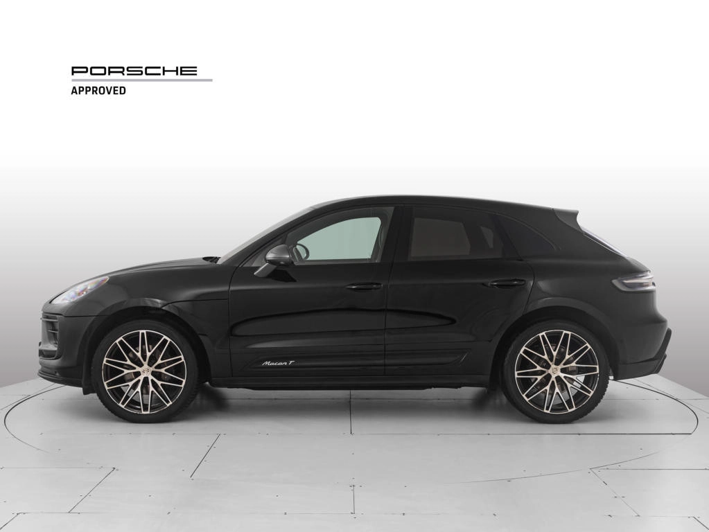 img-1 Porsche Macan Porsche U1283719