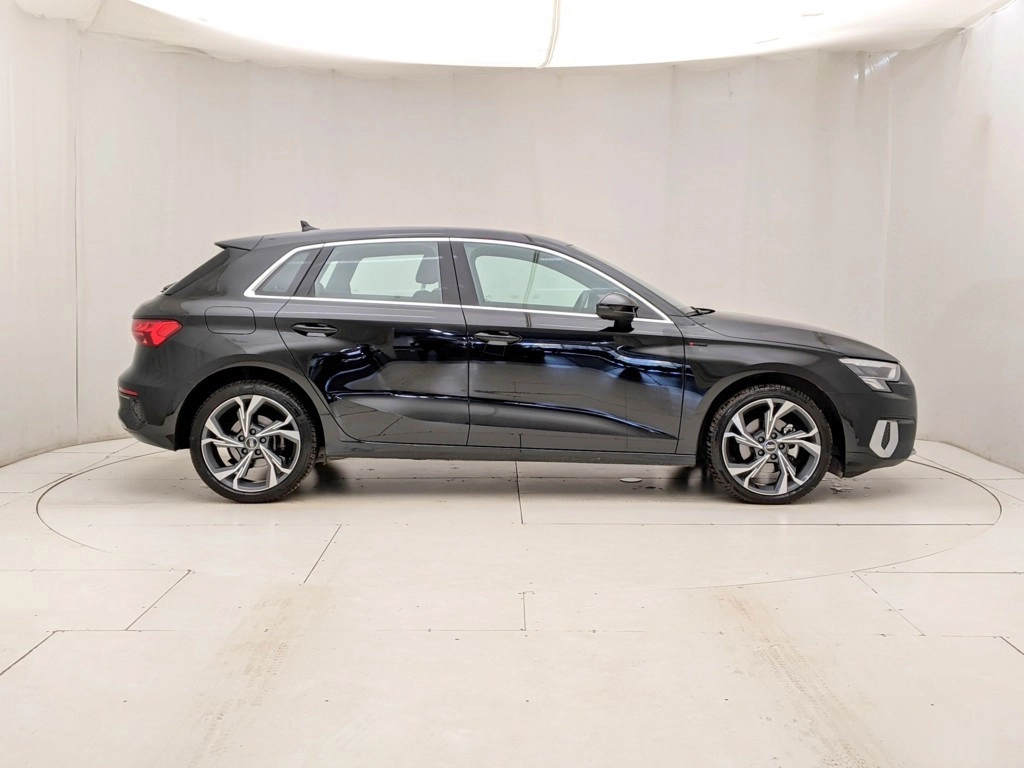 img-2 Audi A3 Audi U1284477